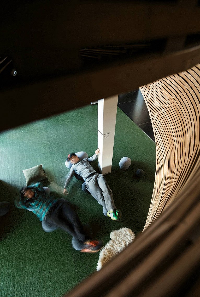 大象群文化传媒办公空间设计