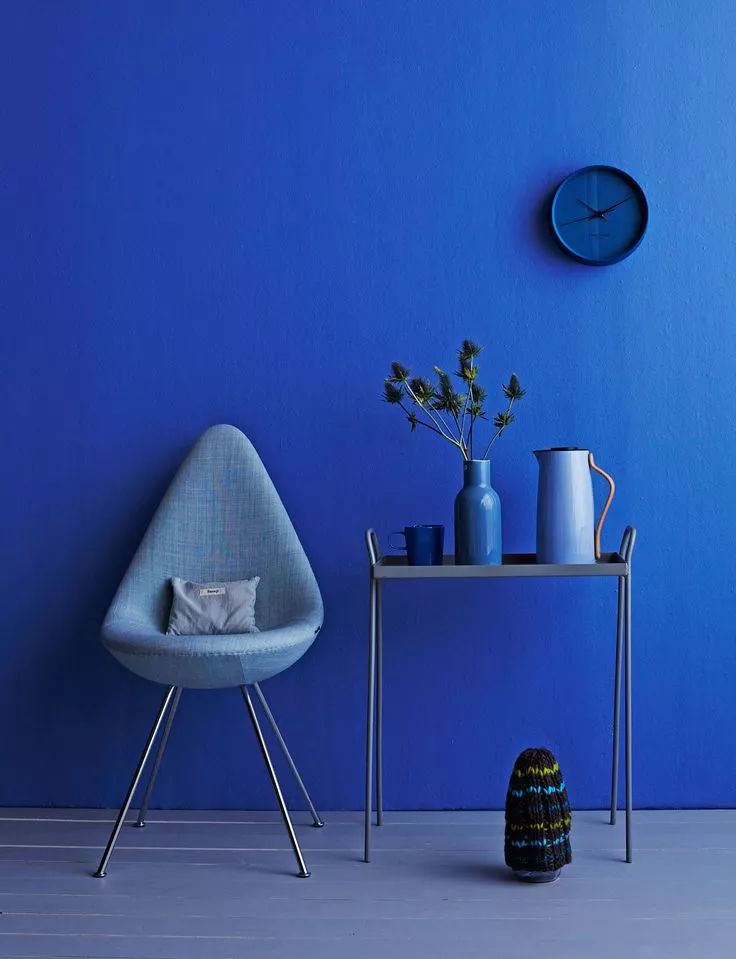 克莱因蓝的蓝，才是真正的蓝