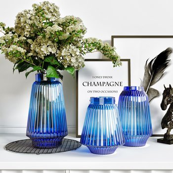 北欧创意玻璃彩色花瓶摆件