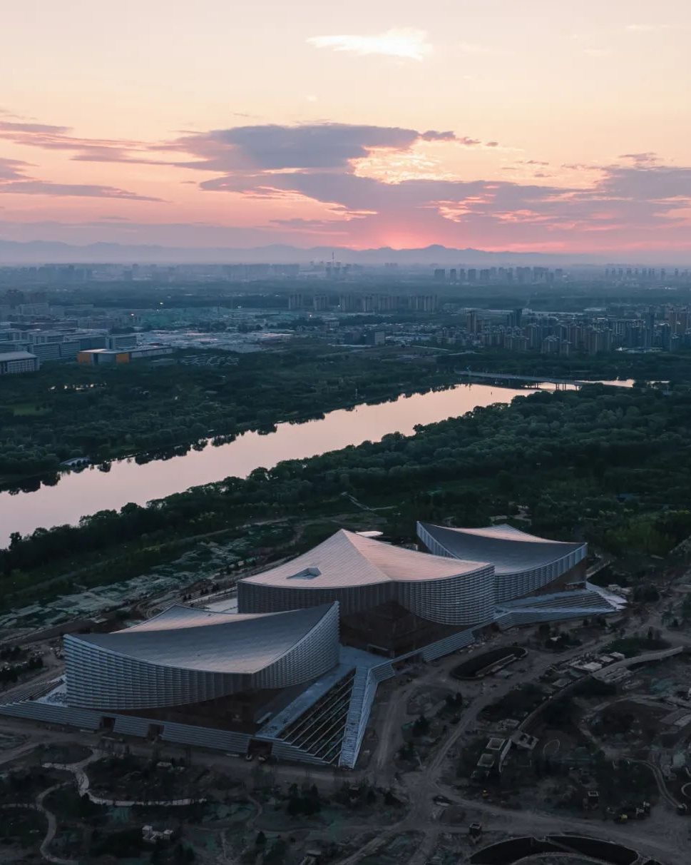 北京城市副中心剧院‘北京艺术中心’年底开放丨SHL和Perkins&Will 