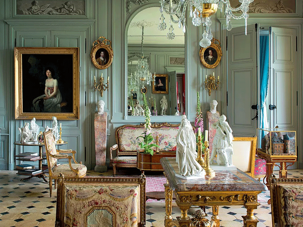 设计案例 设计资讯  洛可可奢华家居.  2019-09-23 2199