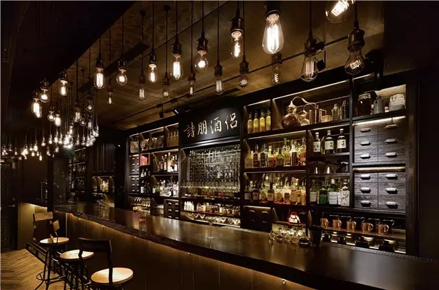 颠覆传统的中国风酒吧这样独树一帜的设计定会惊艳酒吧一条街