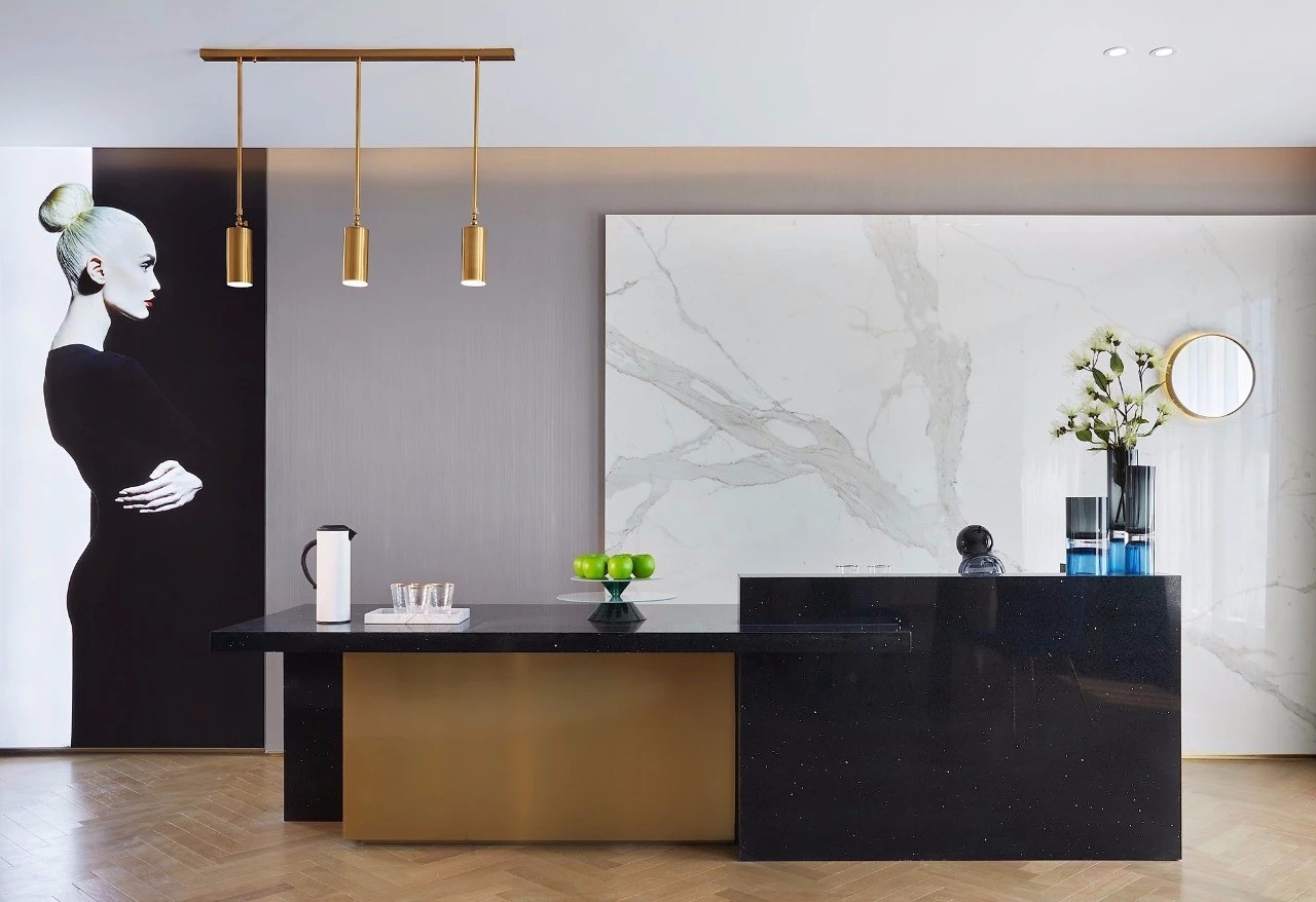 上海龙湖天琅高定工作室前台