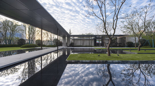 夜晚建筑外景3d贴图下载[id:102584154]_建e室内设计网