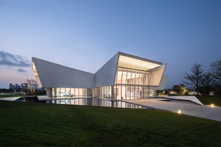 夜晚建筑外景3d贴图下载[id:102584154]_建e室内设计网