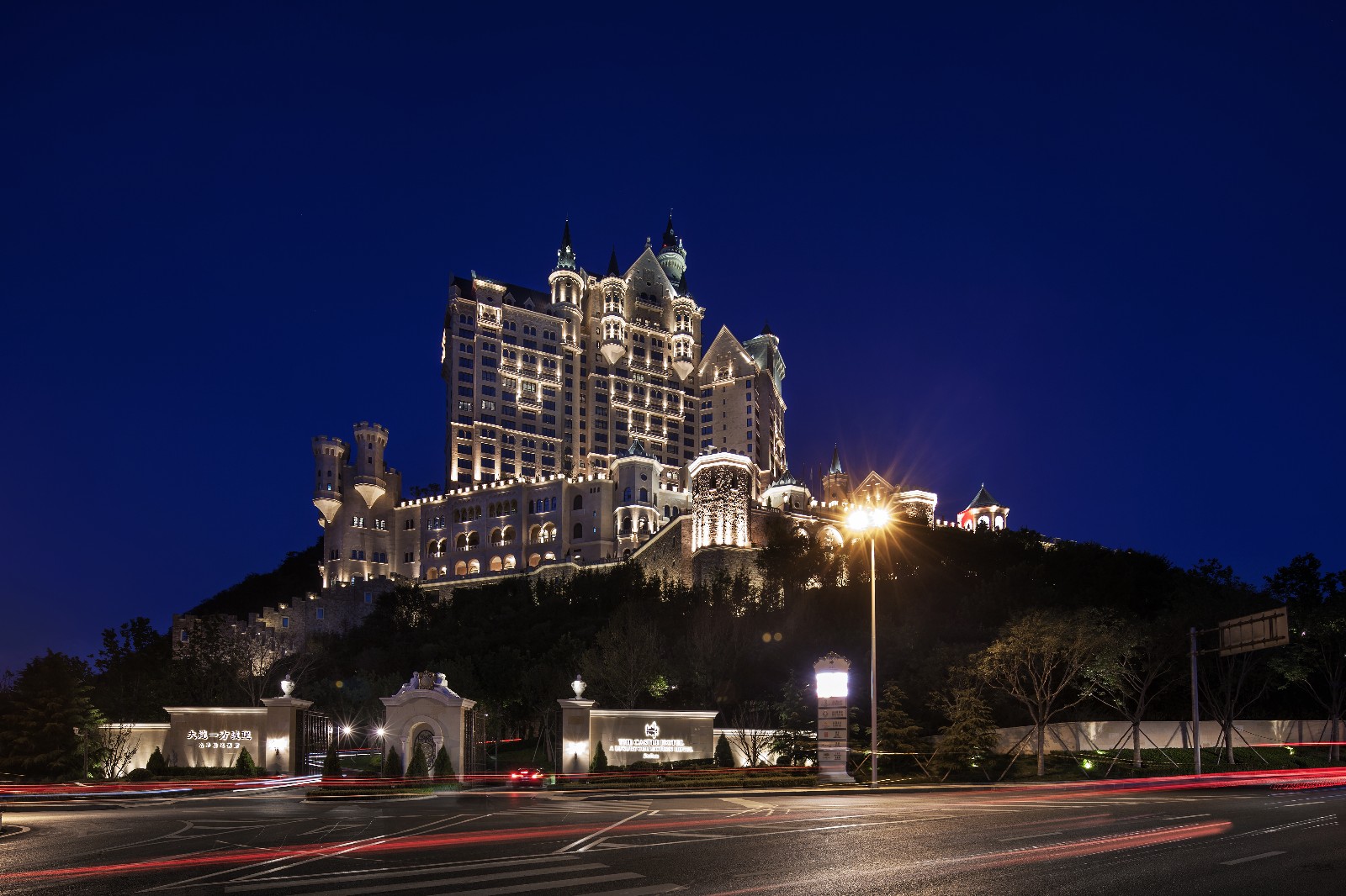 别找了，广州最美的20家酒店在这里，你最想睡哪家？