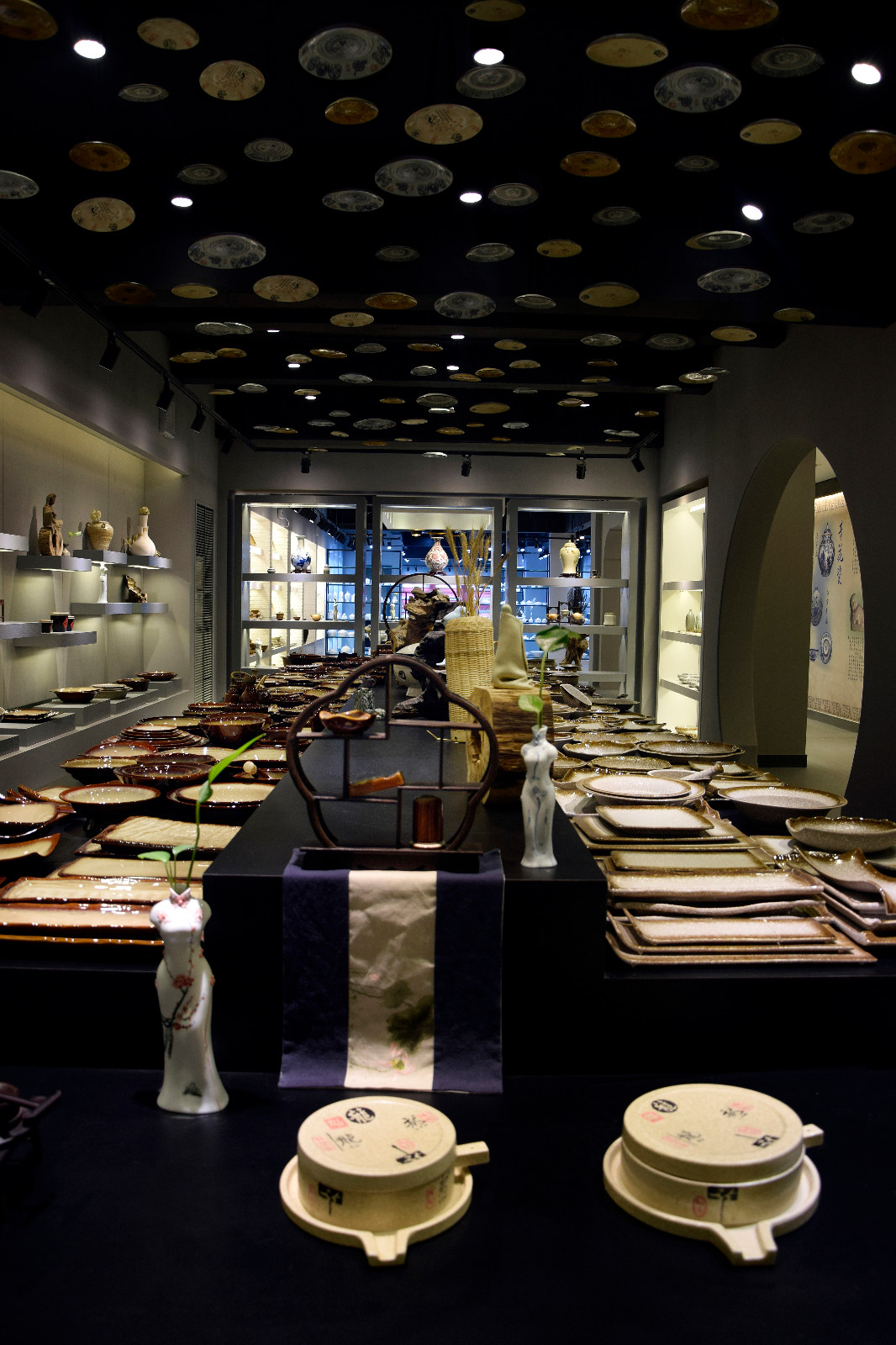 游园品瓷广州尚邦陶瓷餐具展厅