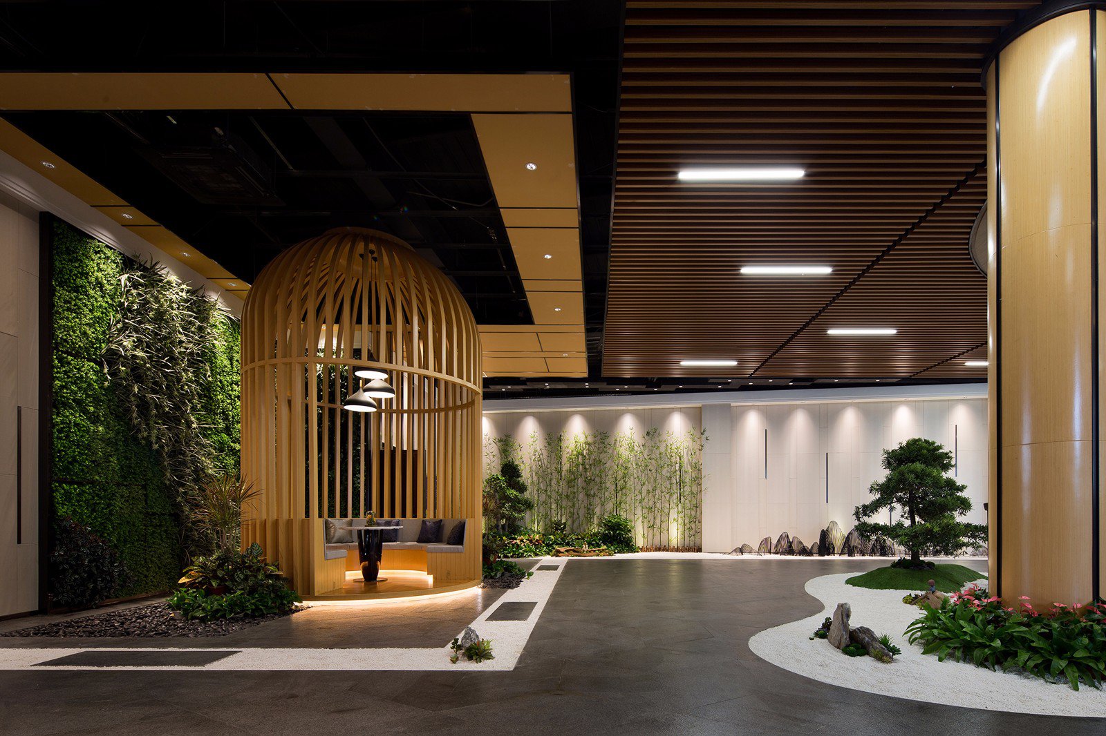 新式奢华:龙光玖钻售楼部 | 奥迅设计