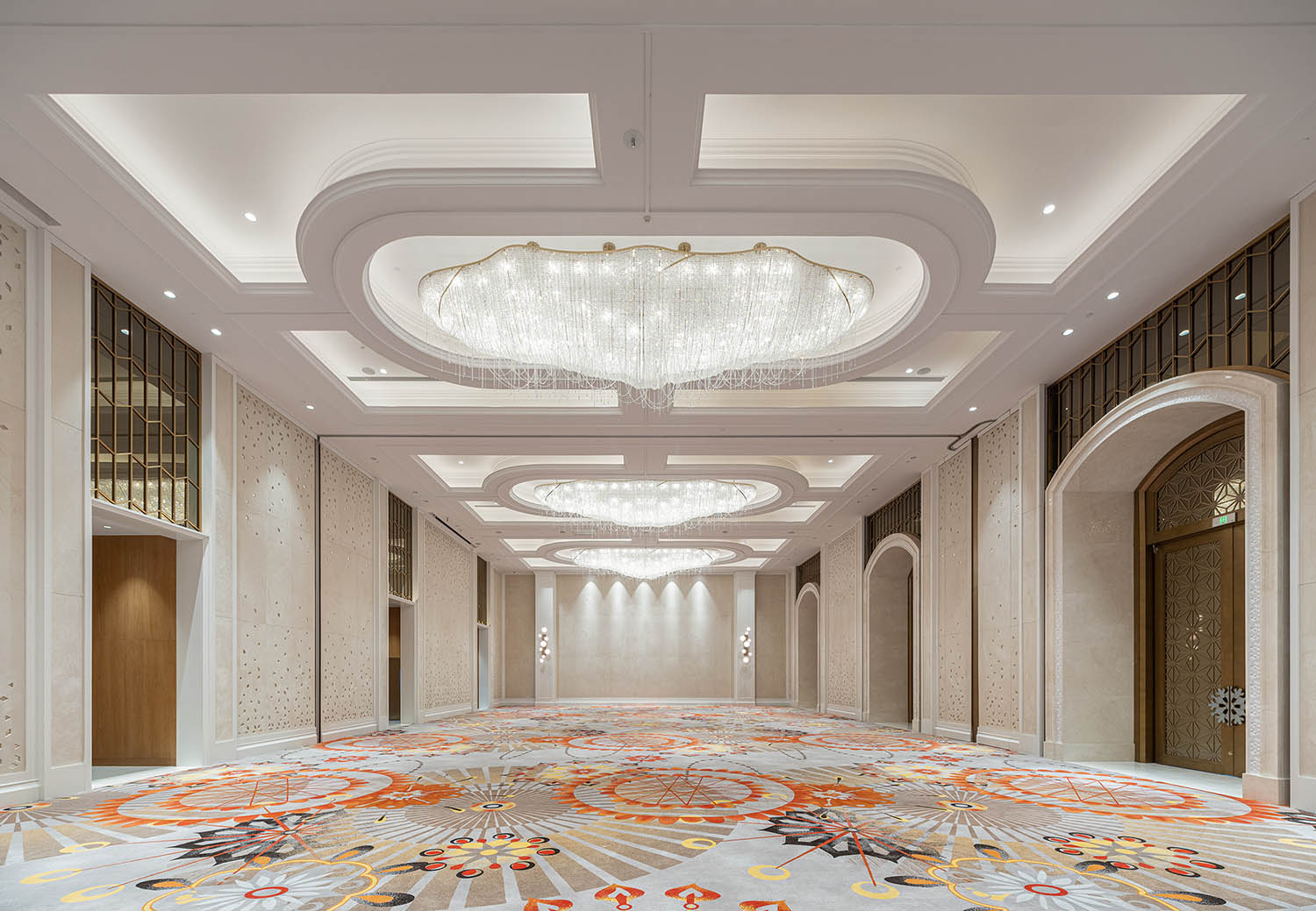 郑州银基冰雪酒店宴会空间 | 一夕 & 洪涛设计-建e网设计案例