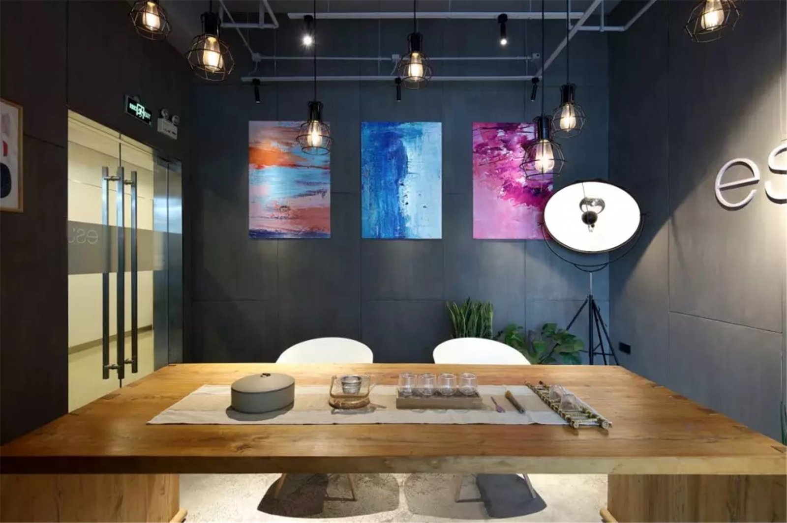 60㎡工业风办公空间设计-建e网设计案例