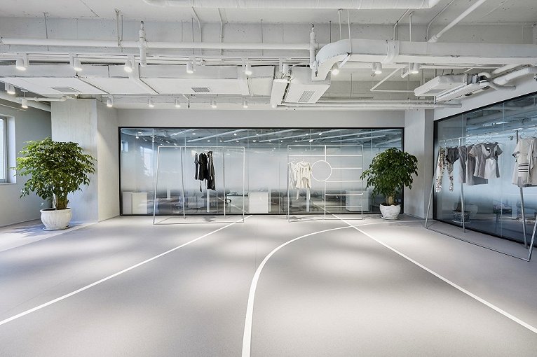 500㎡上海 PARTICAL FEVER 运动品牌办公室