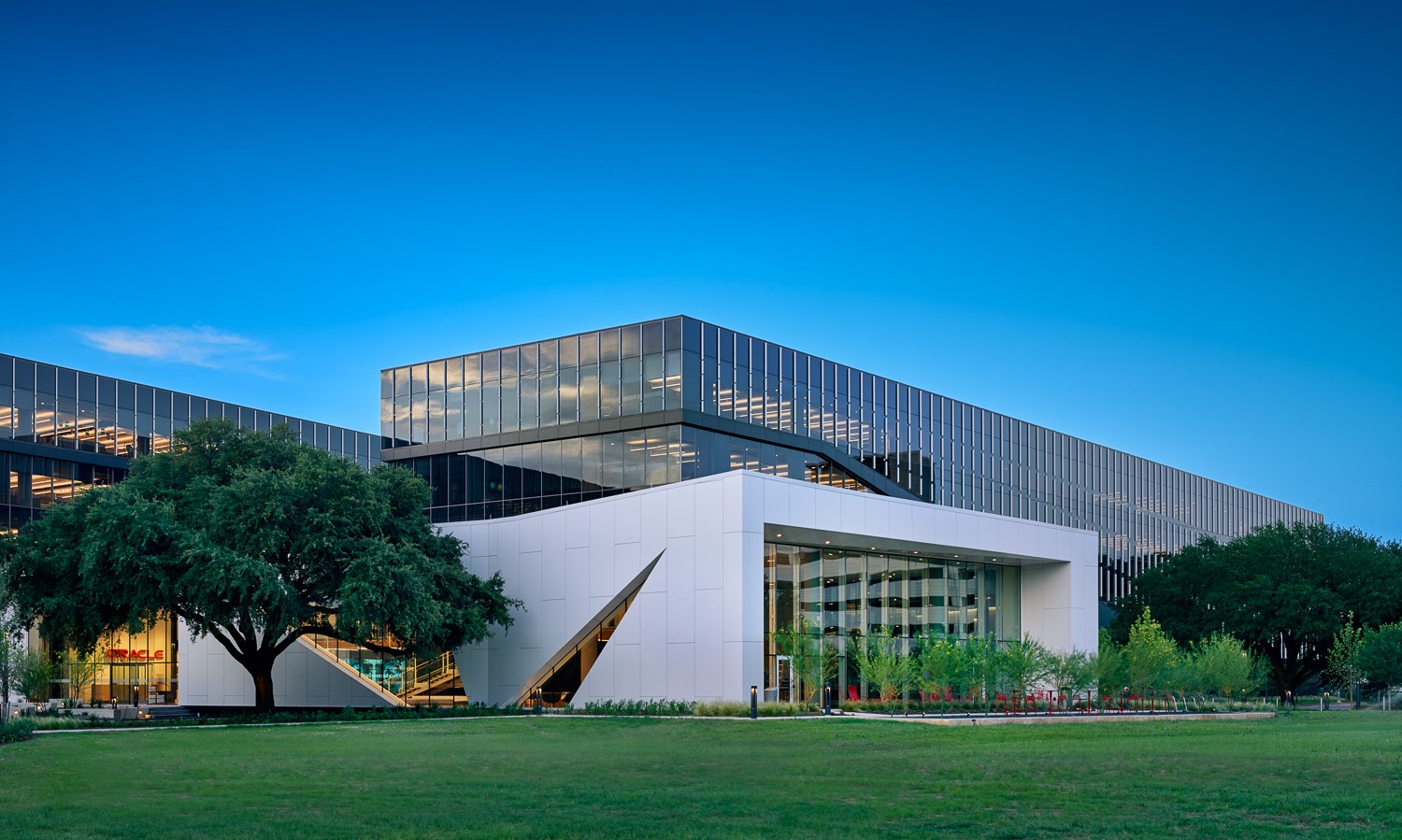 oracle 甲骨文奥斯汀办公楼 | stg design