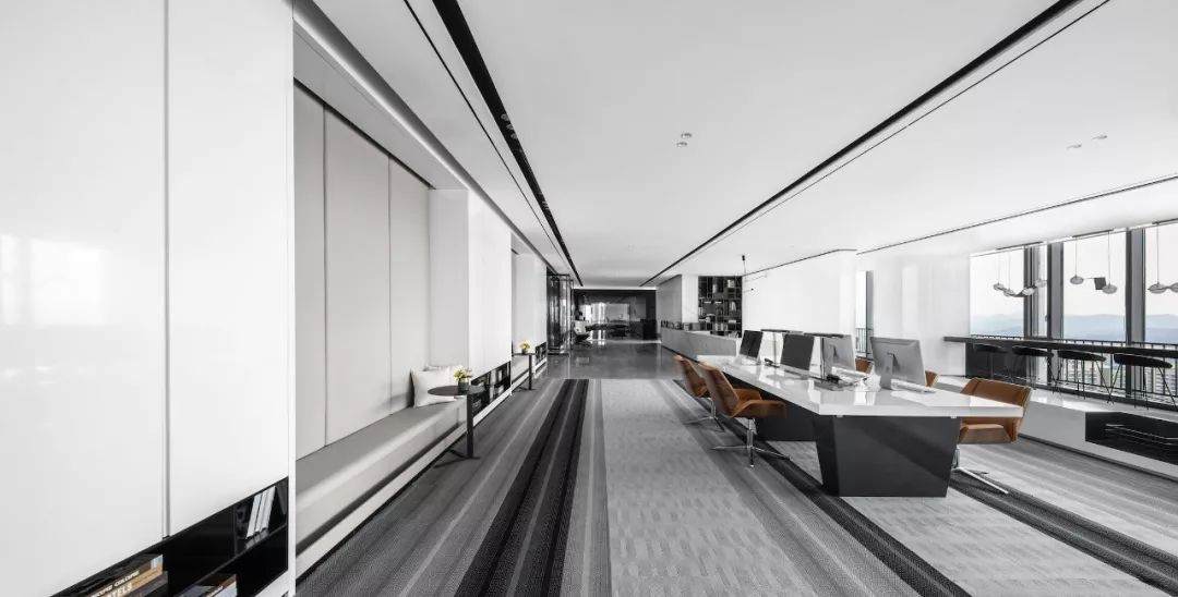 广州绿地城780m²T1栋办公样板 | 共生形态-设计案例-建E室内设计网