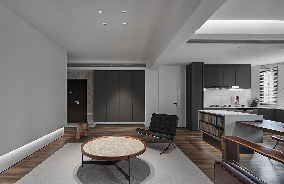 高级黑+棕木 155m²格调家居 | 大墨空间设计-设计案例-建E室内设计网