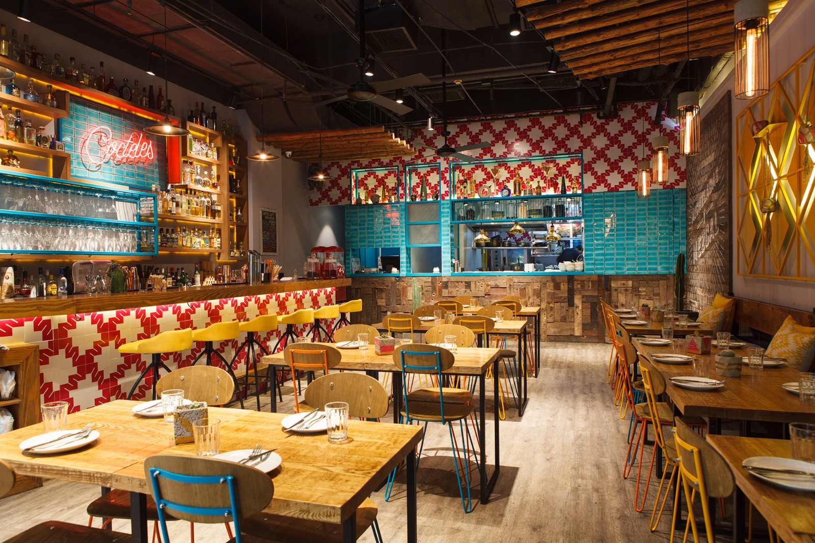 上海 Cantina Agave 墨西哥餐馆 hcreates design建e网设计案例