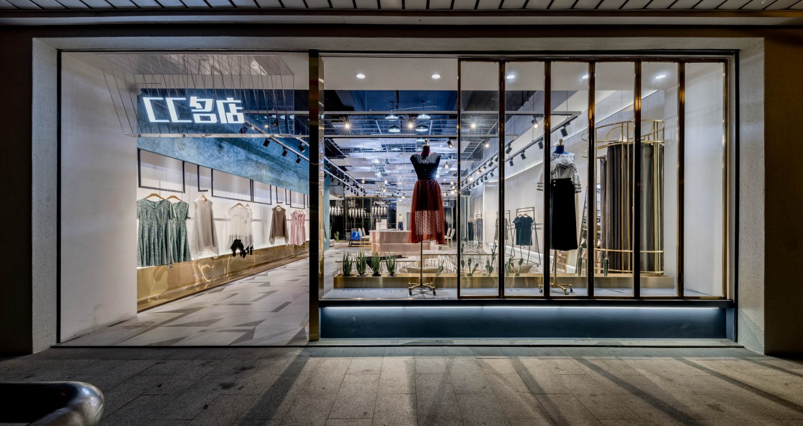 gj-345利嘉商业城cc名店女装