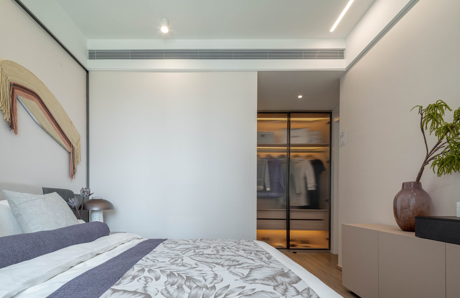 西安中粮天悦136㎡&116㎡样板间:生活之中,艺术之上 | WWD达文设计 -建e网设计案例