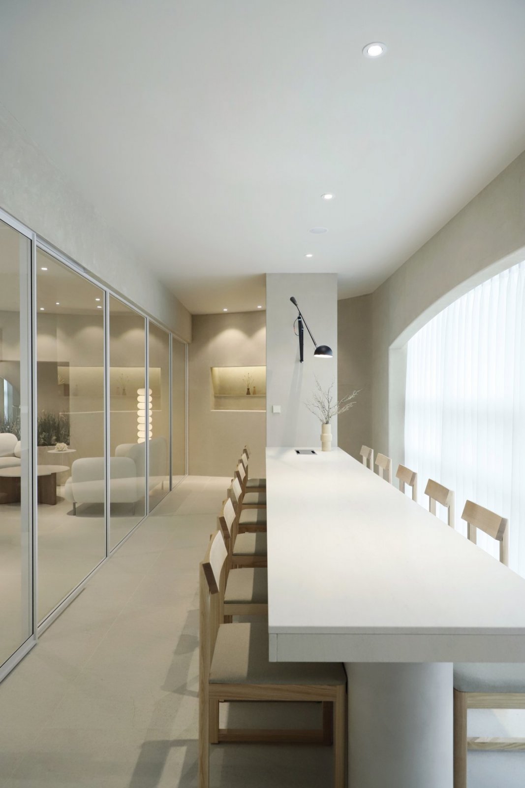 韩国MUDE 办公室，深米色柔和空间 | Design Studio Mono