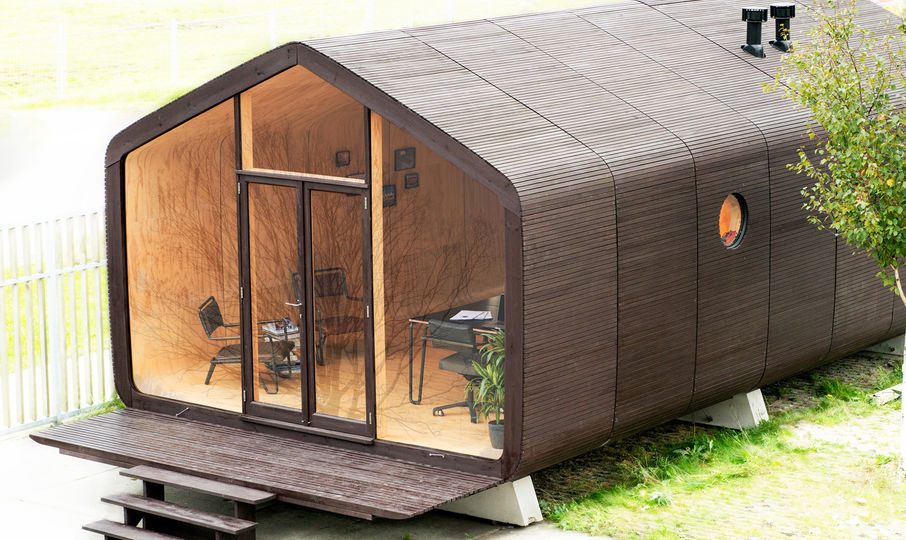 这个用硬纸板做的小房子据说至少可以住50年