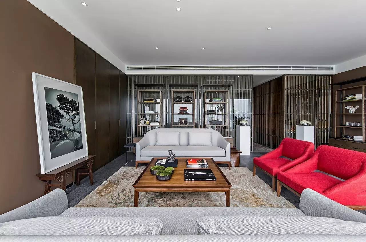 这样的办公空间,待着肯定很舒服-建e网设计资讯-室内设计行业头条资讯