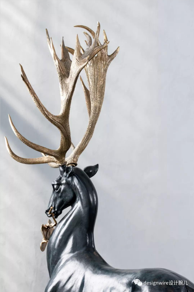 1023于舍华润南京湾艺术中心鹿雕塑
