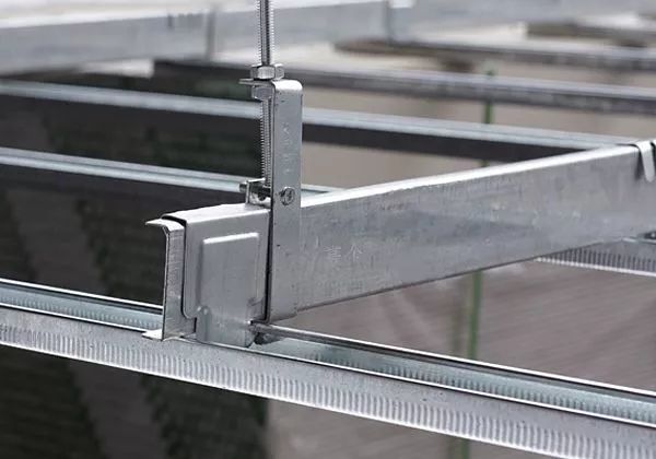 天花吊顶工程中的5个常见问题答疑