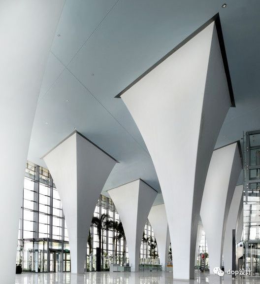 柱面装饰的细部构造做法分析异型柱子怎么做