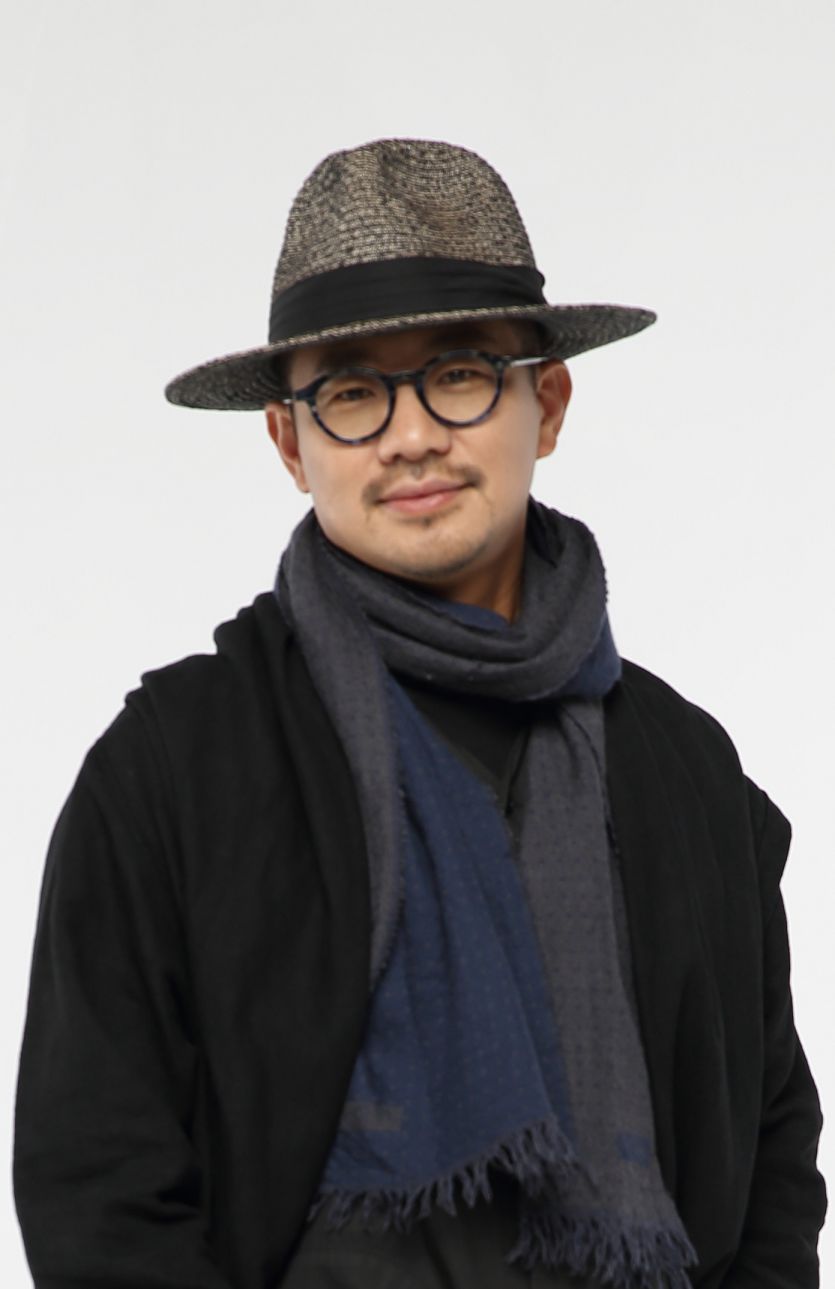 淡妆浓抹总相宜,佛山中海雍景熙岸销售中心 | 李益中空间设计