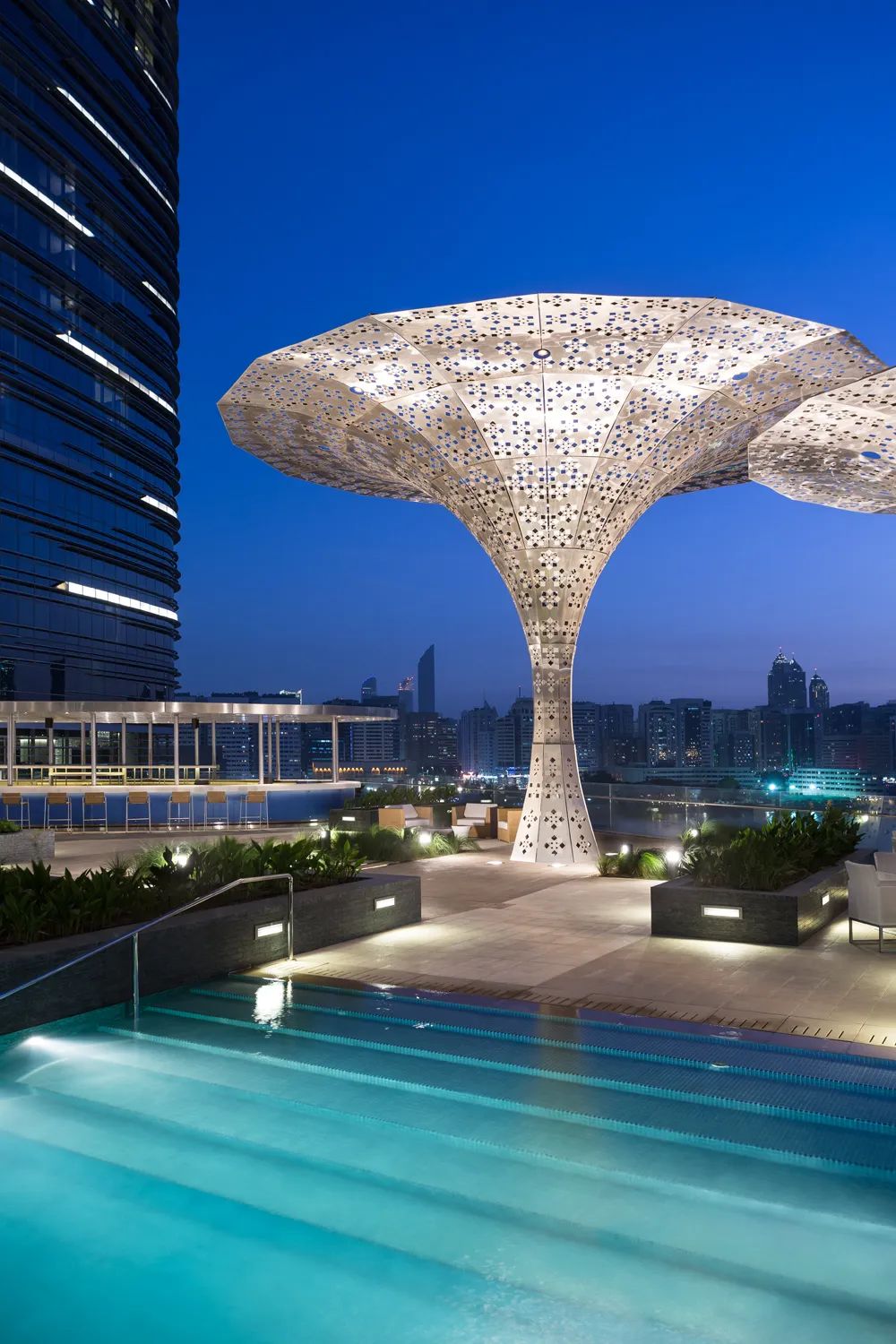 2020瑰丽酒店两大新作,玫瑰色人生全球巡礼!