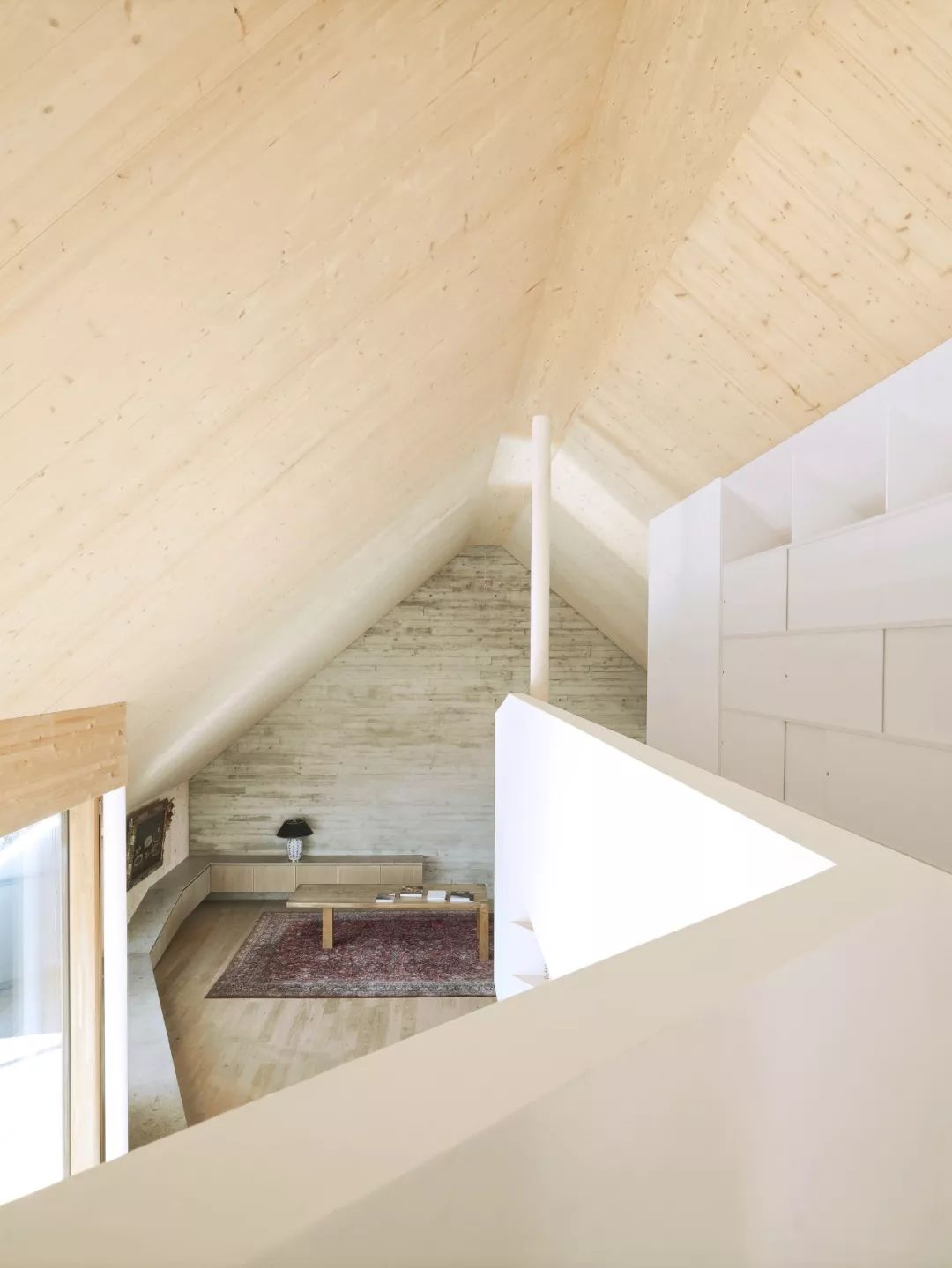 光空间形式 Pool Leber 设计头条