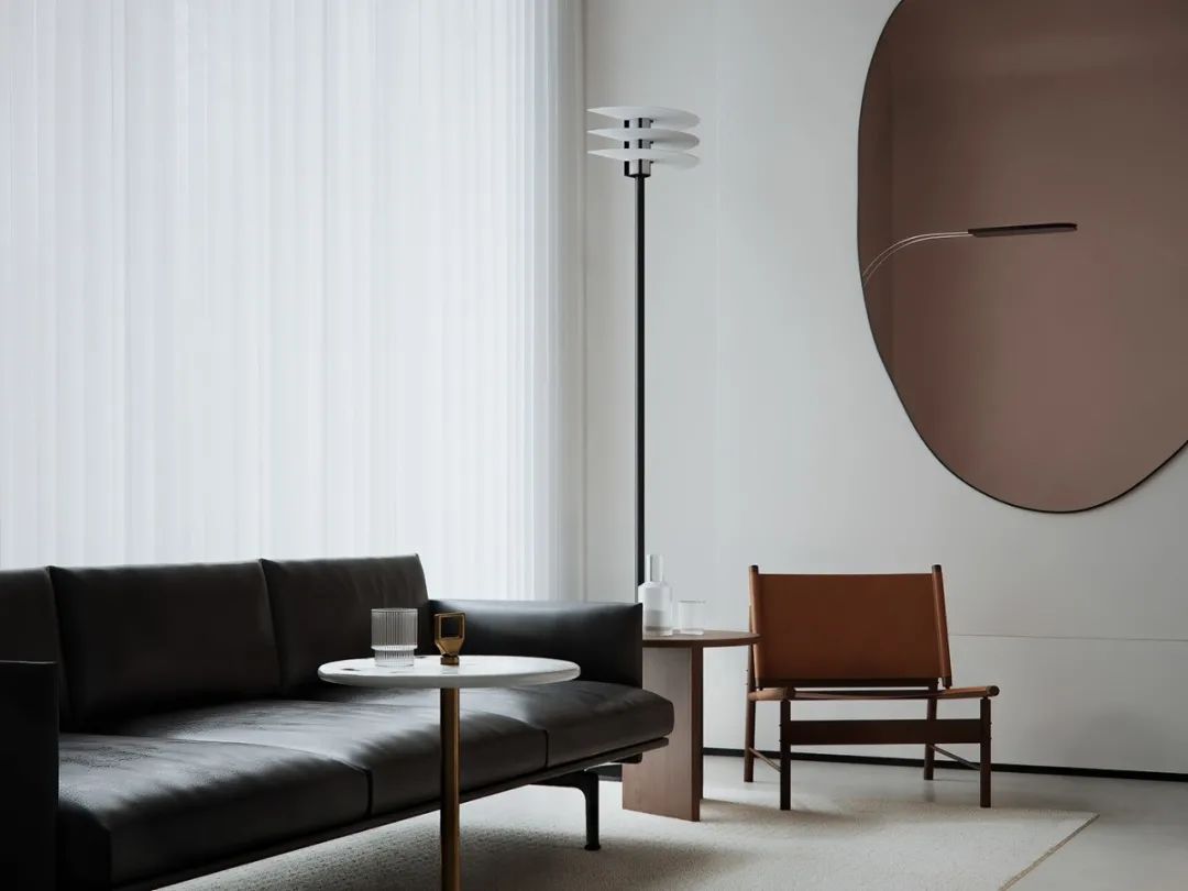 以简驭繁的极简主义哲学ingakharisova新作