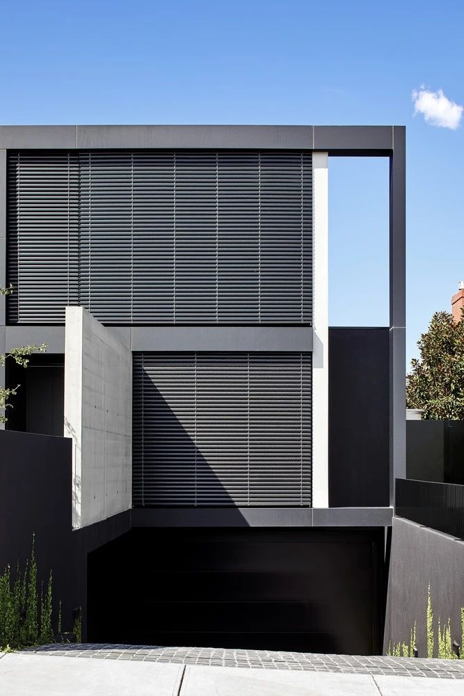 145㎡极简大宅，混凝土也能拥有柔和美 | BODES Studio