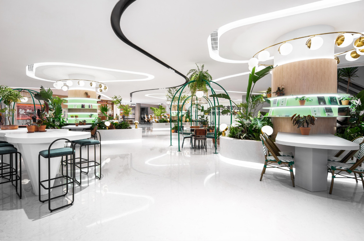 无景不欢的旧改升级,成都这个商场用绿植激活公共空间设计案例