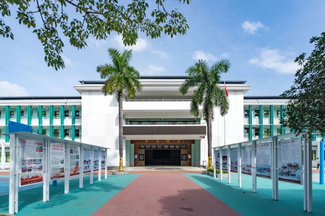 竖梁社新作:顺德伦教小学分部改造