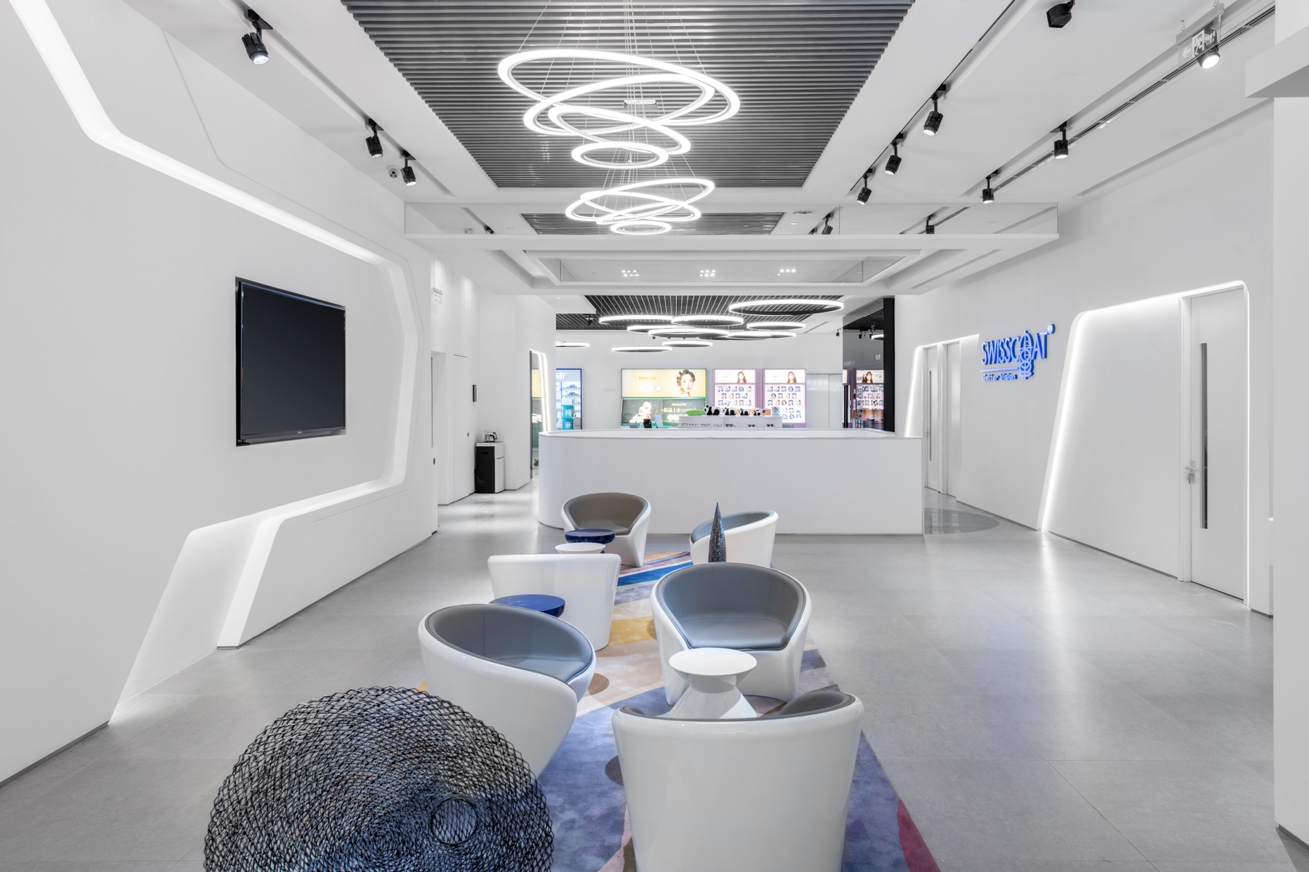 永真|瑞士宝视光中心---光线与圆的融合